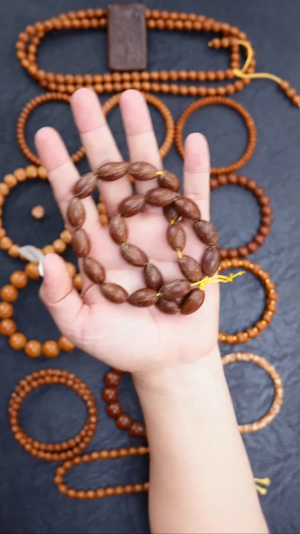 手串紫金鼠R****d紫金鼠枣珠