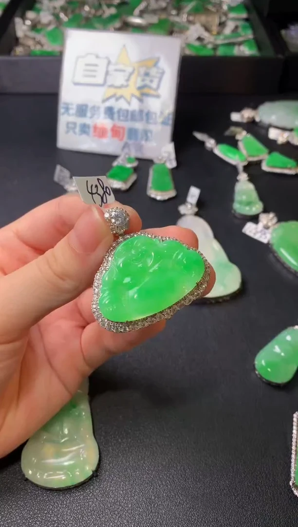 颈饰银S925镶嵌翡翠翡翠1