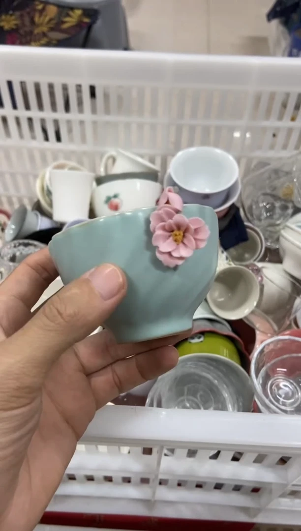 杯无运费险有瑕疵的摄影的产品有使用过的痕迹有点脏介意勿拍