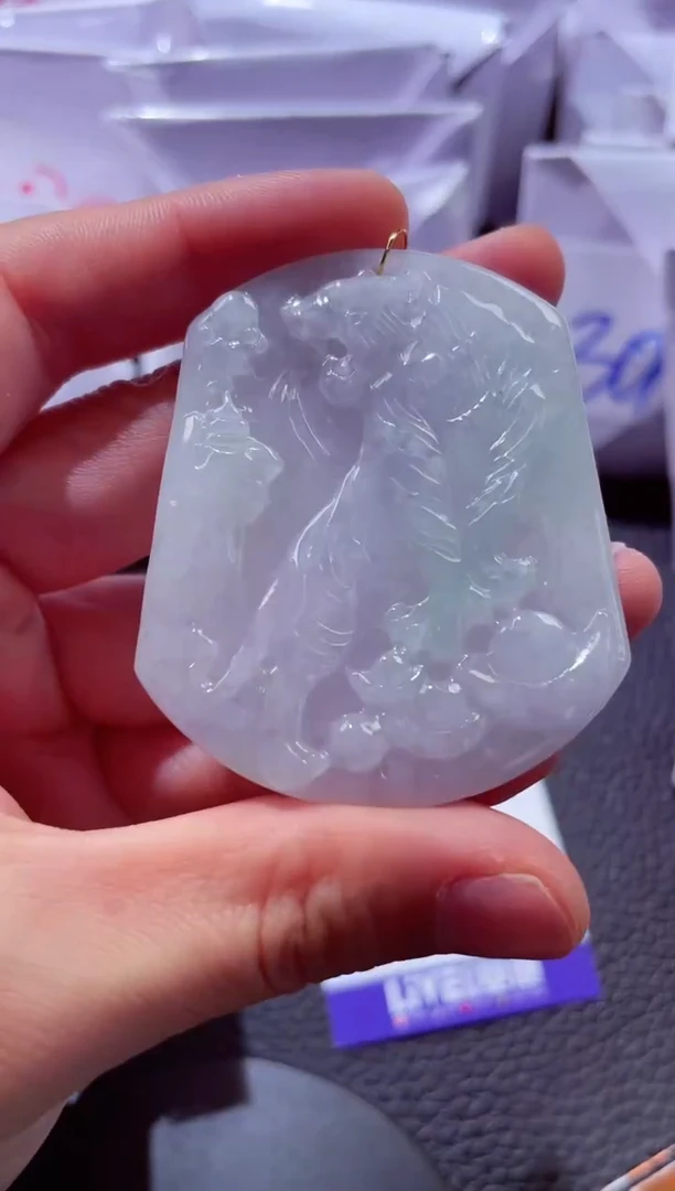 颈饰未镶嵌翡翠00004487