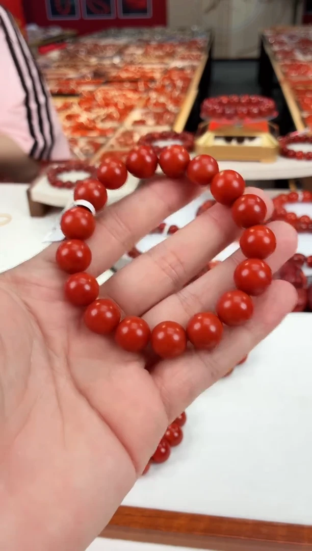 南红玛瑙阿东寨手串12+未镶嵌一个/条