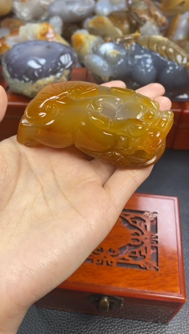 未镶嵌手把玛瑙/玉髓东***莲1