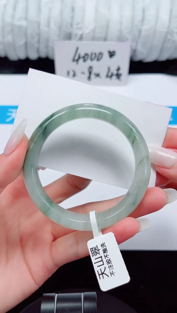 未镶嵌手镯石英质玉17-52/53