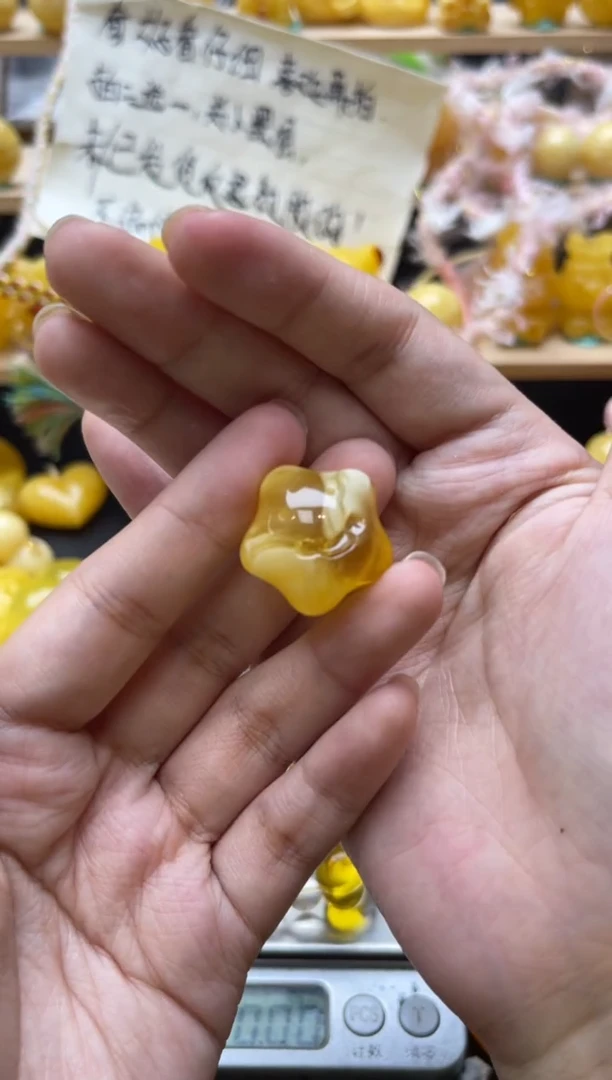 琥珀未镶嵌珠宝奇石150琥珀蜜蜡微瑕