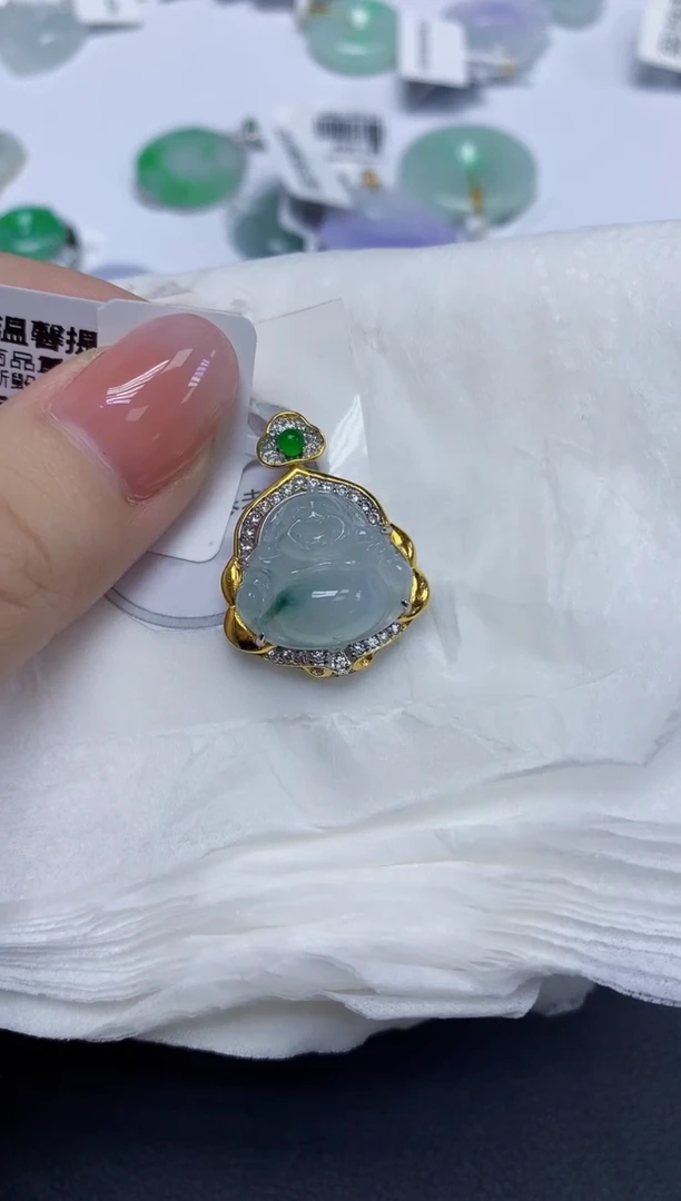 颈饰未镶嵌翡翠天然缅甸翡翠A货多样性发一件