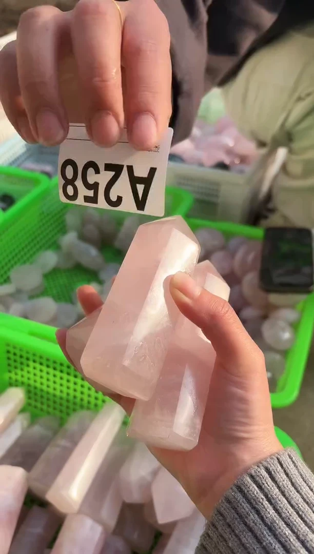 【闪购商品】水晶摆件1未镶嵌粉水晶柱子多样性发一个 258