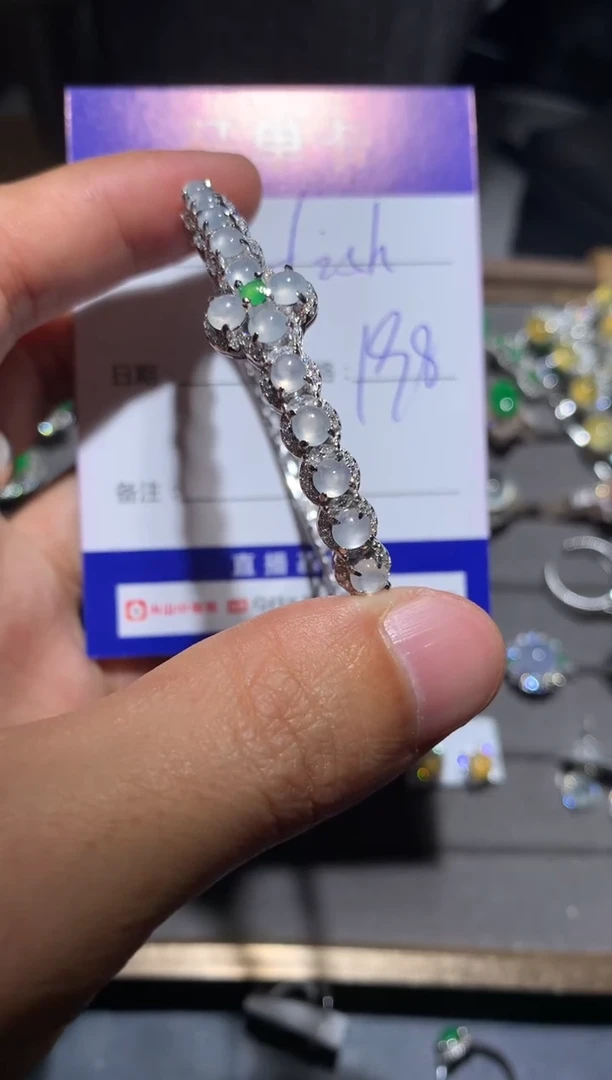 【闪购商品】翡翠手镯银S925镶嵌 定向 fish