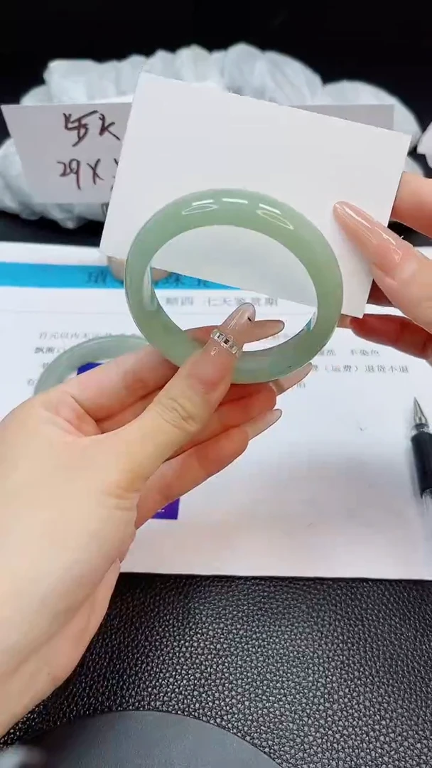 未镶嵌手镯石英质玉48-55