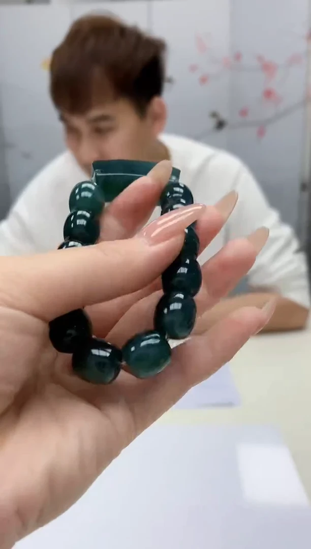 【闪购商品】定制翡翠未镶嵌4868jj-毛货手串150