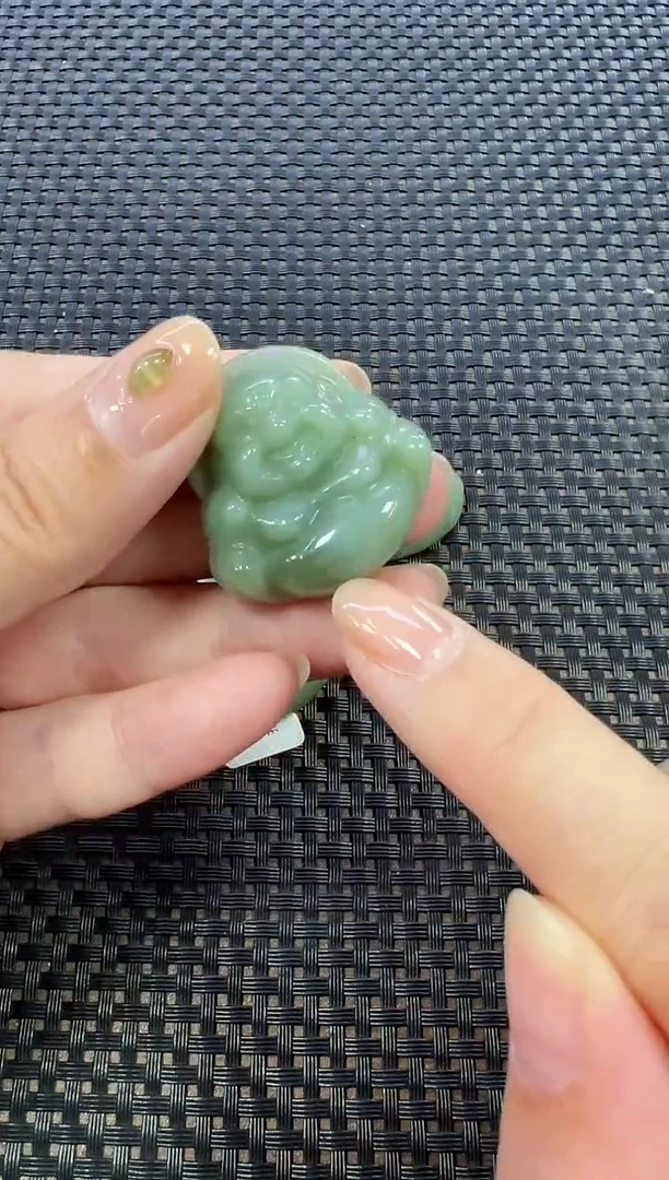 吊坠(不含链)未镶嵌和田玉（多样性发一件）0072