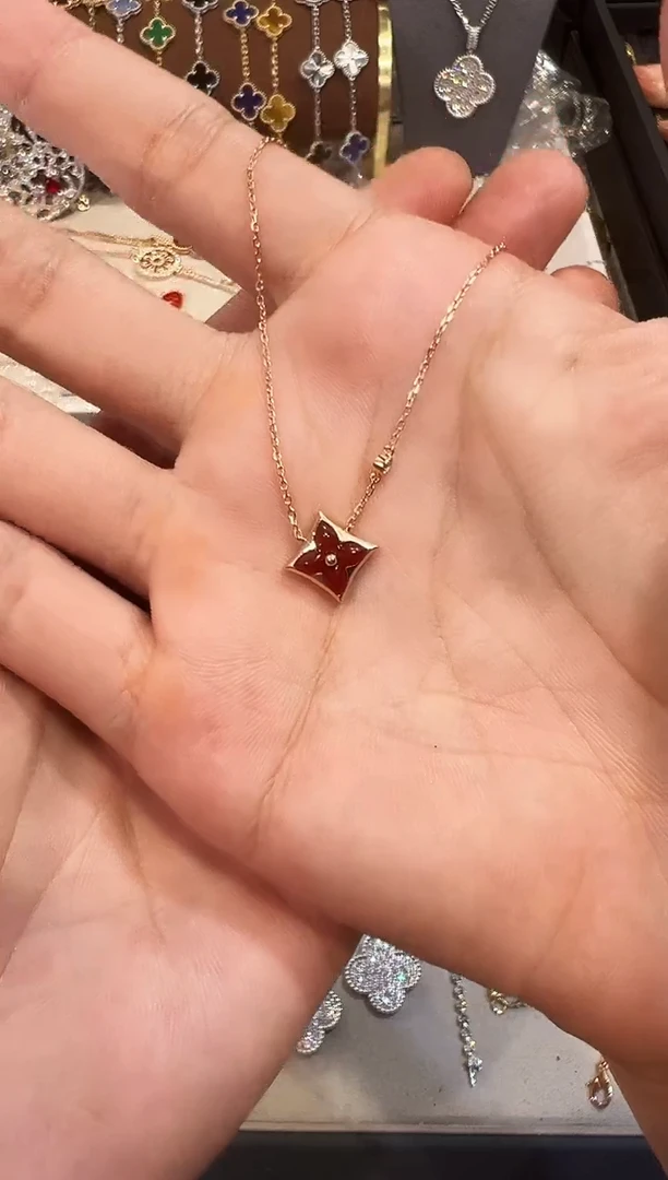 项链18K金镶嵌钻石18k金老花项链