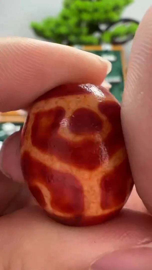 玛瑙/玉髓（覆膜）颈饰未镶嵌45.（微瑕随机发货）