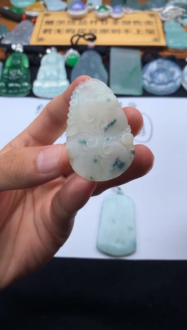 定制翡翠未镶嵌?*虫4091毛货不退不换