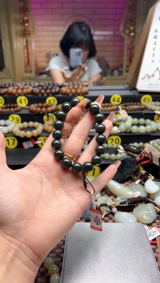 手串未镶嵌和田玉?****?若羌料二道桥青玉手串卡12