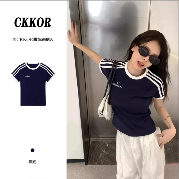CKKOR夏季新款短袖女t恤显瘦正肩洋气休闲时尚衣服美式设计感上衣