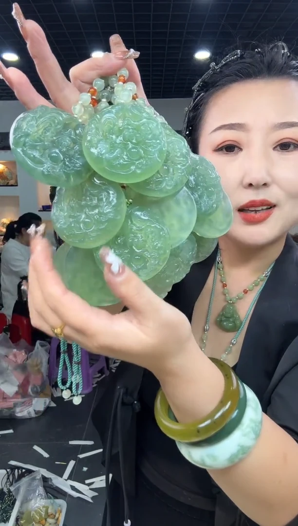 【闪购商品】岫玉颈饰未镶嵌180龙凤呈祥【半珠链】