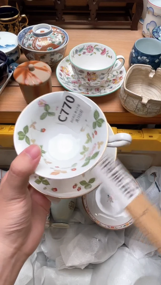 瓷片卓*770