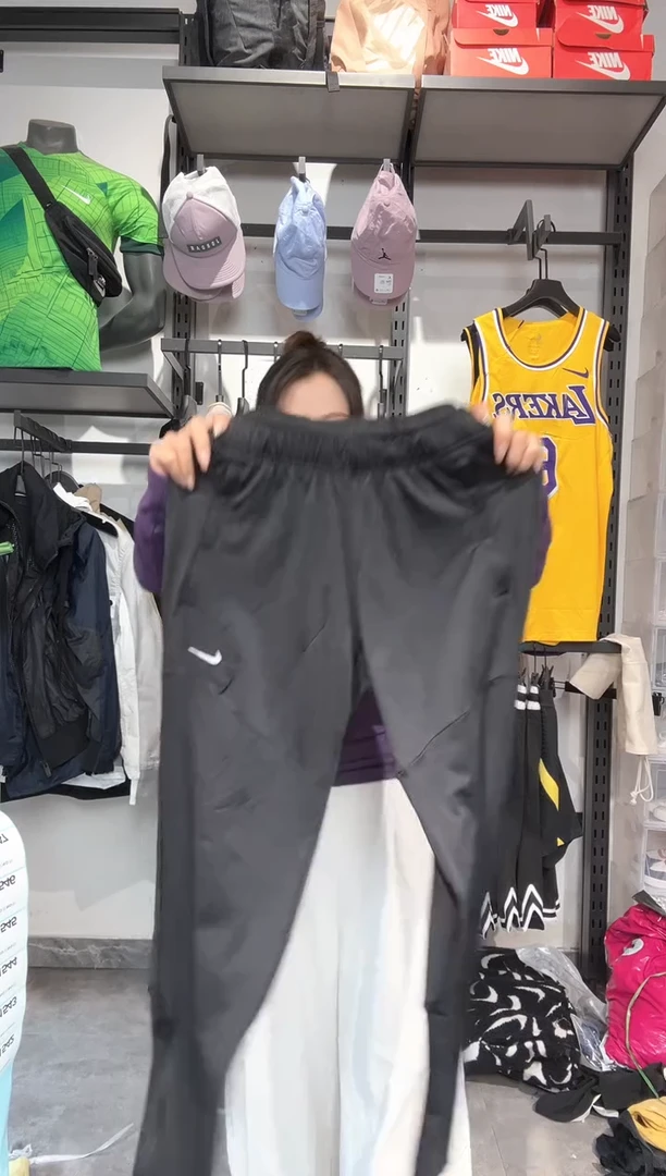 1542   编码 瑕疵款直播间过款为准 尺码 S155