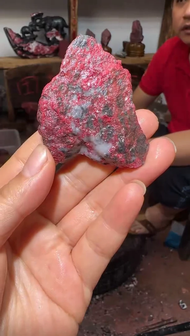 天然辰砂朱砂毛矿石15