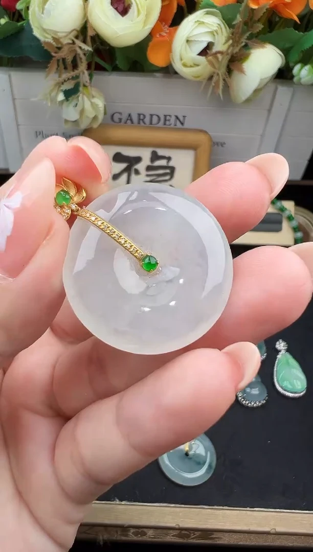 套链18K金镶嵌翡翠勿拍
