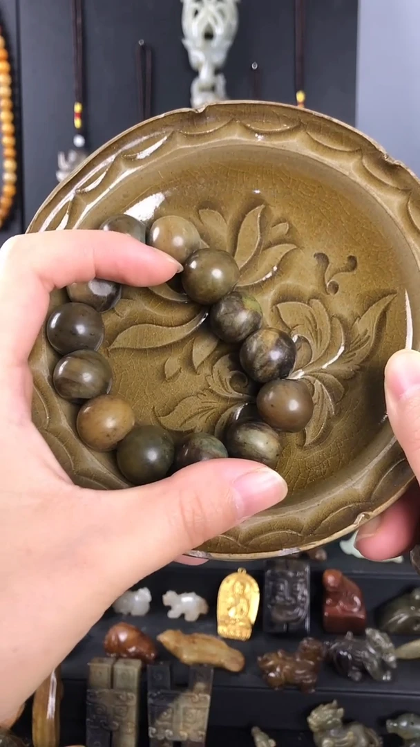 瓷器翻**起瓷器瓷器和田