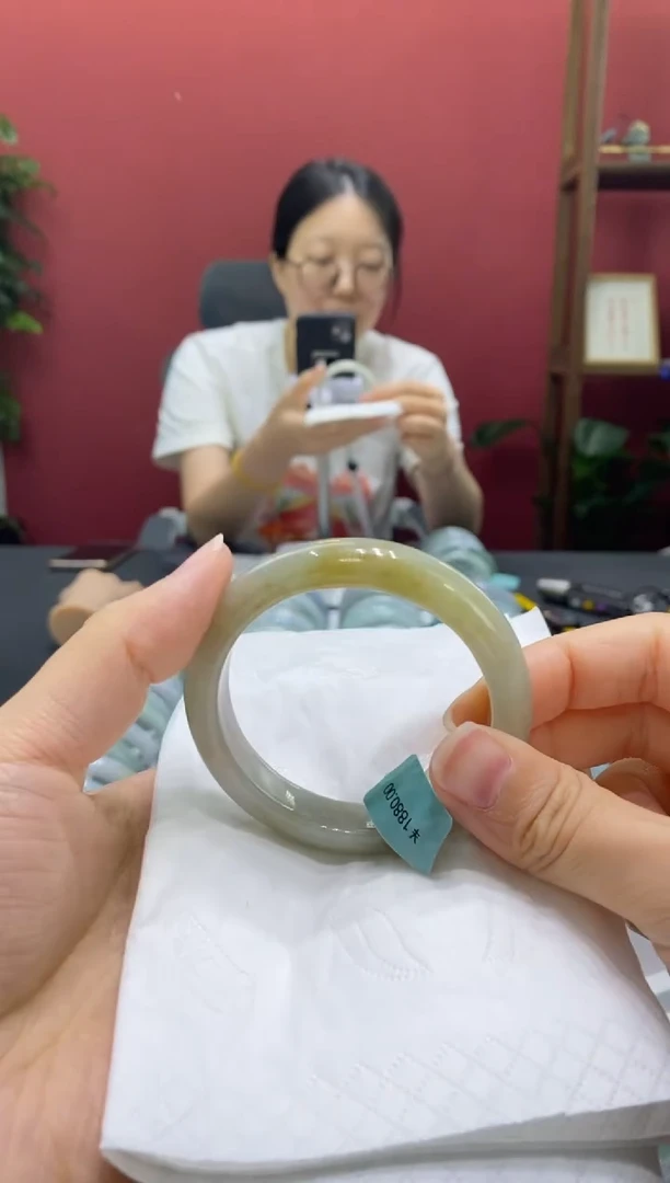 翡翠手镯未镶嵌00002827