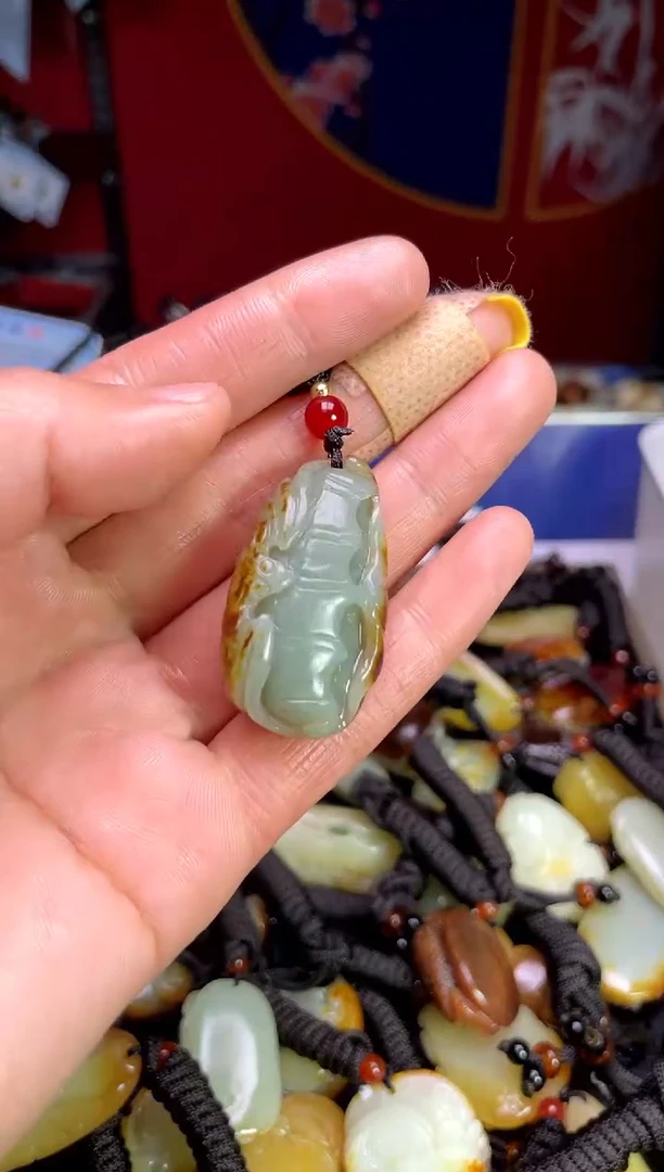 【闪购商品】和田玉颈饰未镶嵌312