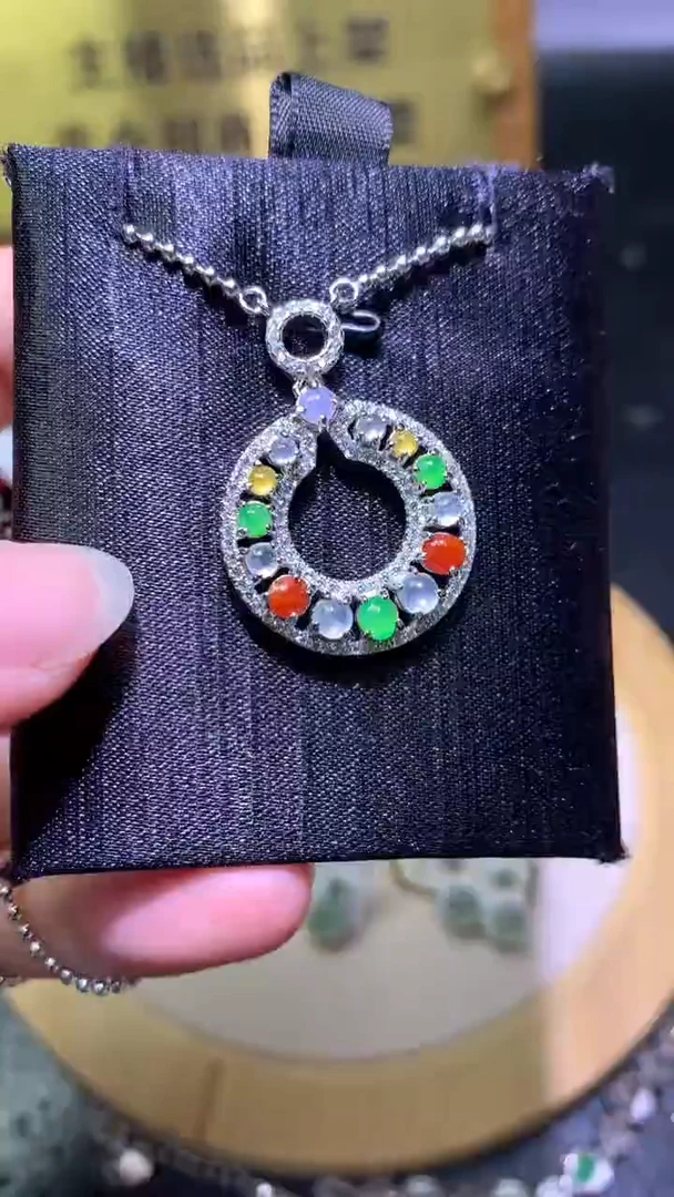 颈饰银S925镶嵌翡翠净货