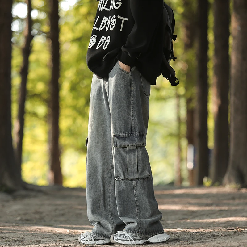 新款阔腿牛仔裤男生2025年百搭潮流美式大口袋宽松直筒休闲长裤子