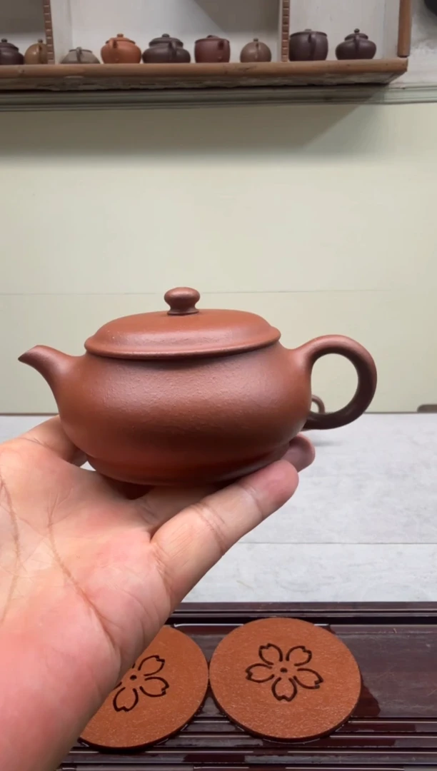 茶壶紫砂150CC朱砂半手明炉