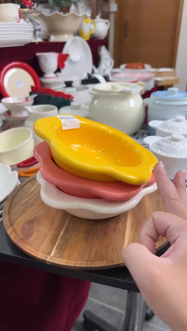 摆件陶7寸太阳花盘子(随机颜色)