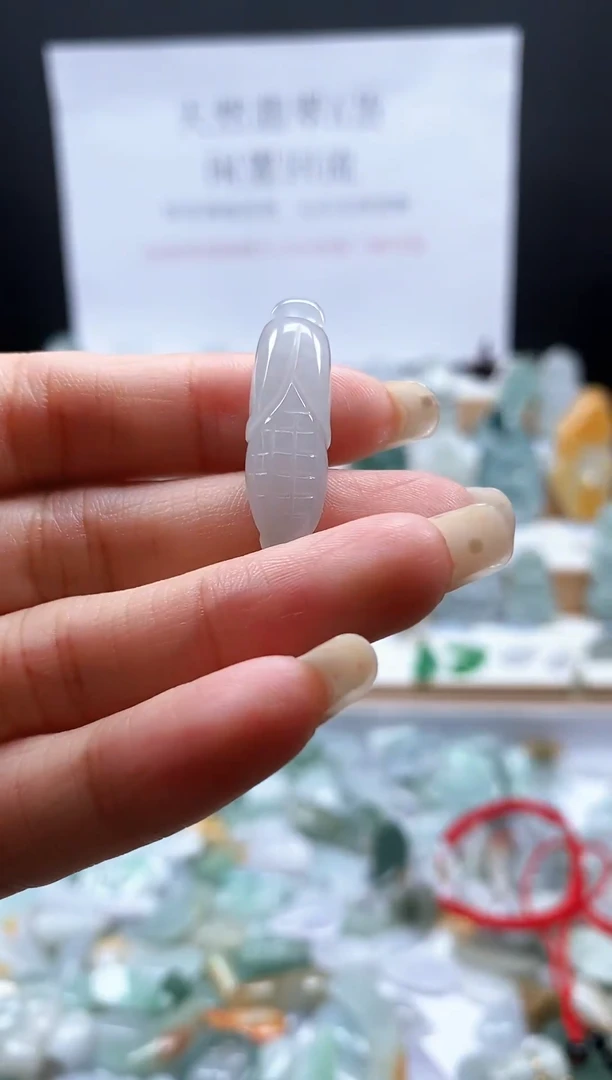 翡翠未镶嵌吊坠(不含链)208玉米吊坠