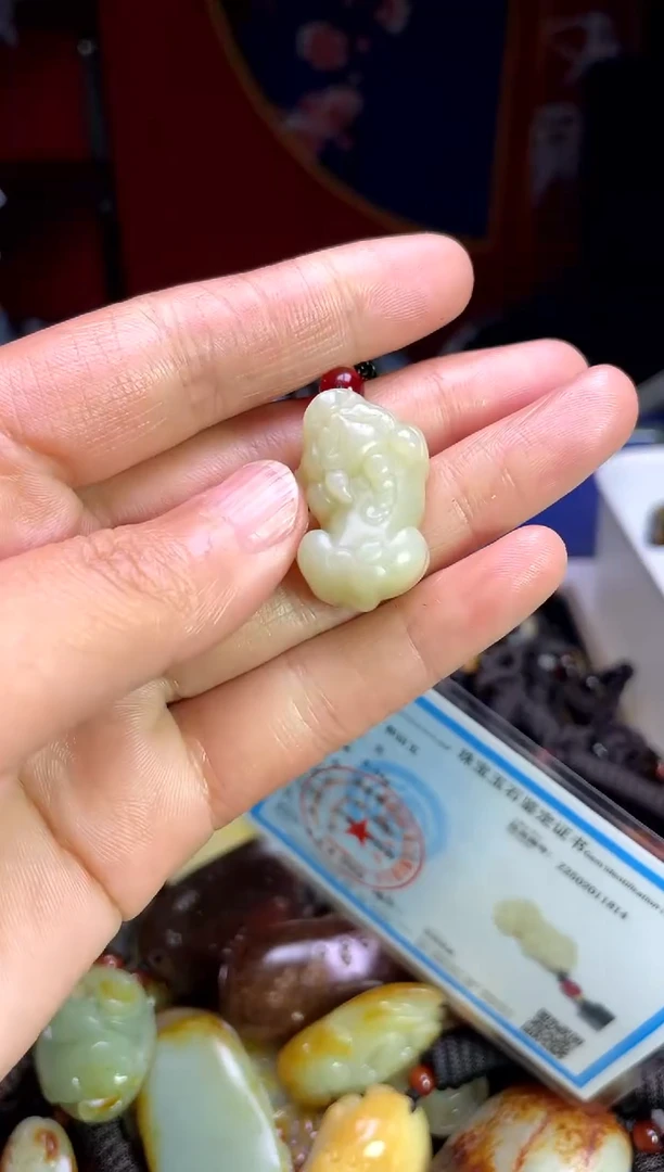 【闪购商品】和田玉颈饰未镶嵌1