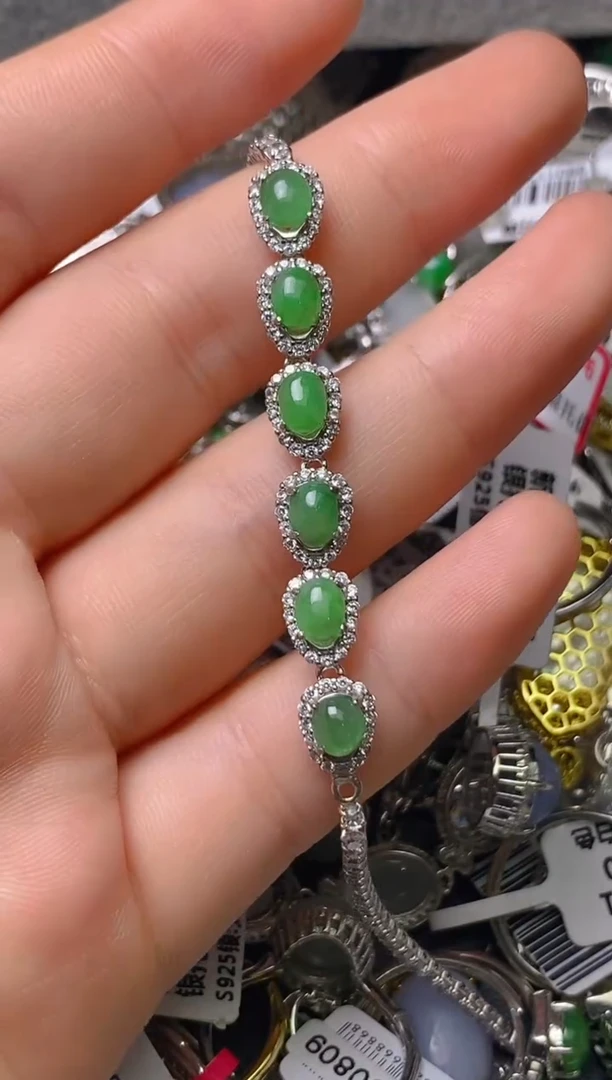 银S925镶嵌戒指翡翠百内无证书