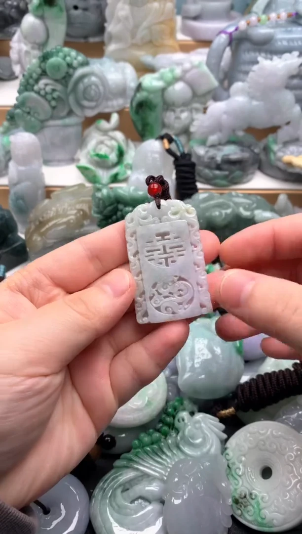 吊坠(不含链)未镶嵌翡翠1