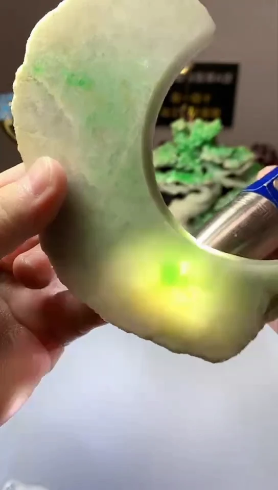 翡翠未镶嵌颈饰天然A货缅甸翡翠 放漏福利
