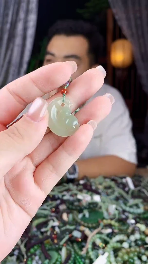 和田玉未镶嵌挂件多样性发货拍一发一