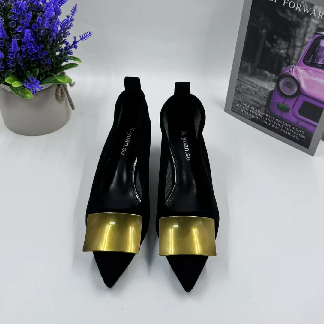 80-5 金属四季通用细跟尖头单鞋黑色女鞋赫本风