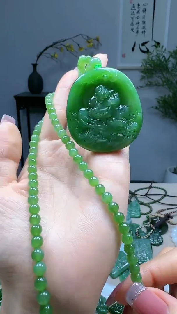 未镶嵌和田玉挂件1