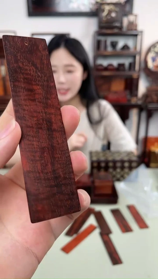 紫檀木类成套家具琴料书签