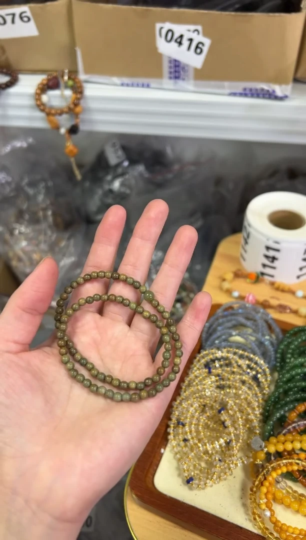 【闪购商品】维腊木（绿檀）手串未镶嵌和田玉绿檀木款双圈手链[0526]