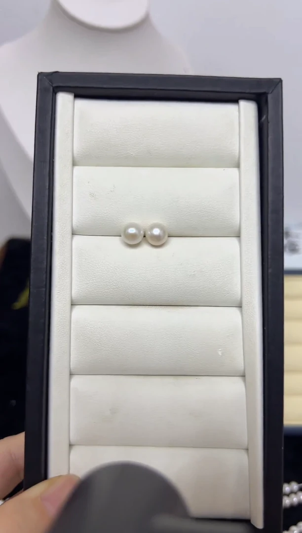 银S925镶嵌耳钉淡水珍珠QY-无核7-8mm耳钉