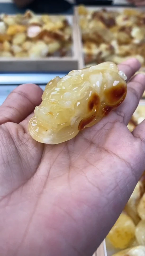 未镶嵌琥珀裸石天然琥珀蜜蜡