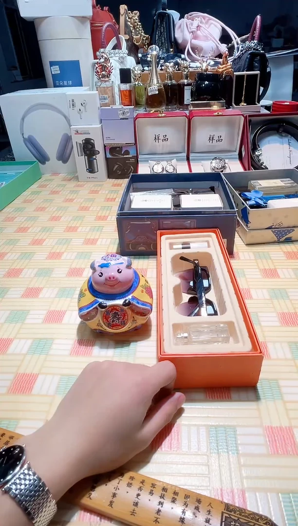 瓷片瓷器 库房到期 全部地板价@@1