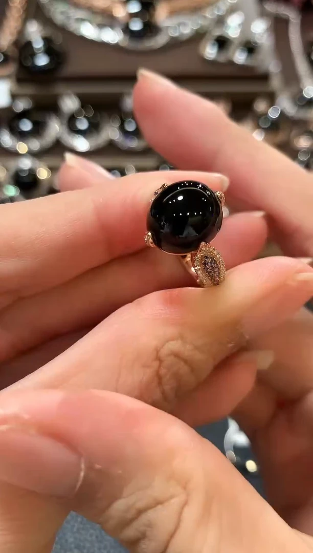 18K金镶嵌戒指翡翠m59