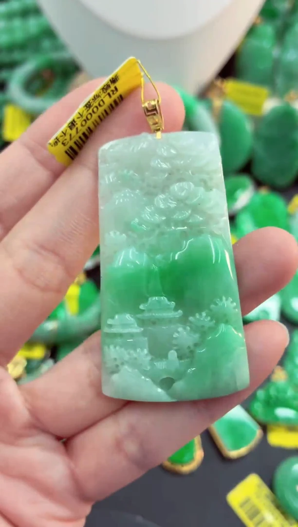 吊坠(不含链)18K金镶嵌翡翠天然缅甸翡翠A货