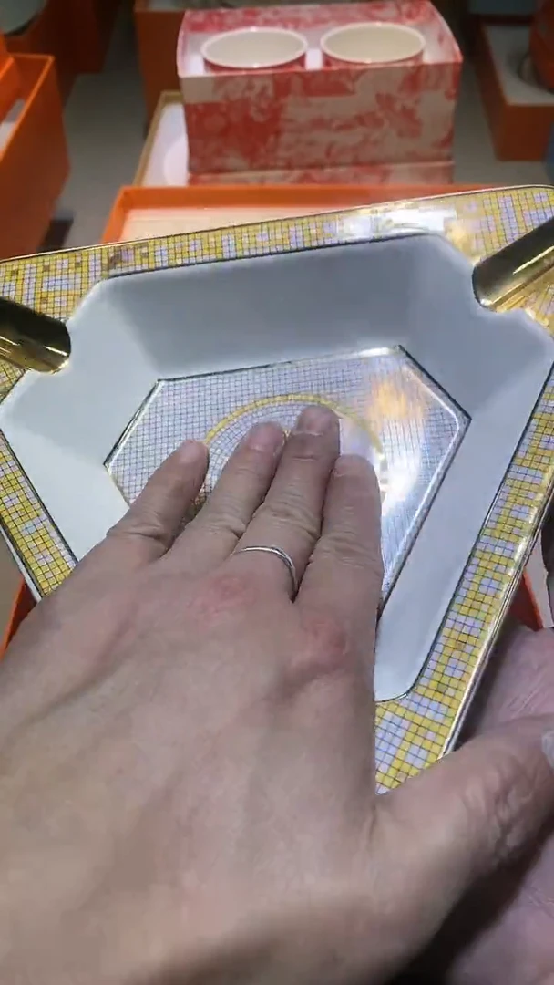 【闪购商品】瓷片1111111111111111