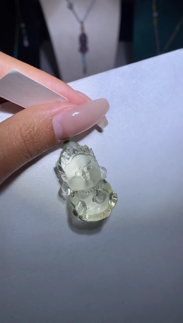 颈饰未镶嵌水晶等**?黄财神宝宝佛