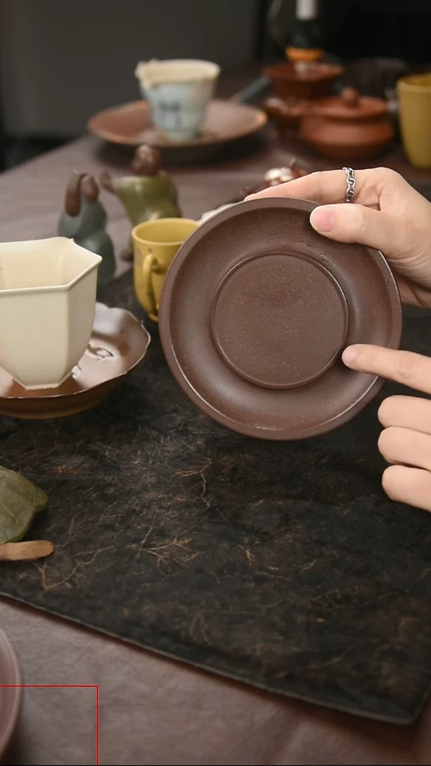 九隐茶器底曹清壶承