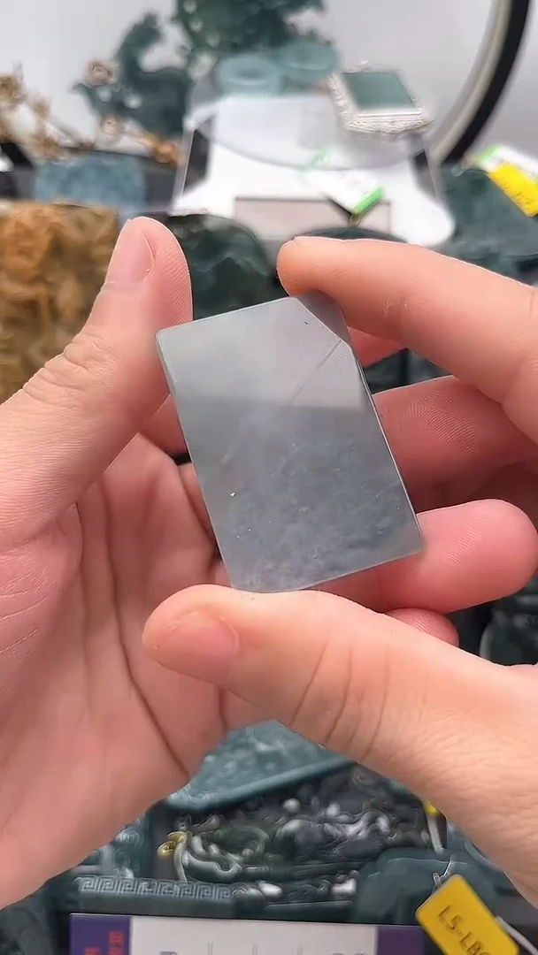 颈饰未镶嵌翡翠4